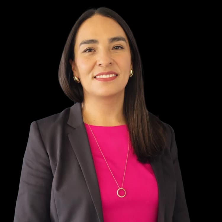 Ximena Piñuela — CEO de PROMUVEX